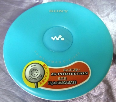 ขาย เครื่องเล่น CD SONY WALKMAN D-EJ002 สีฟ้า สภาพ 100%ของใหม่เก่า