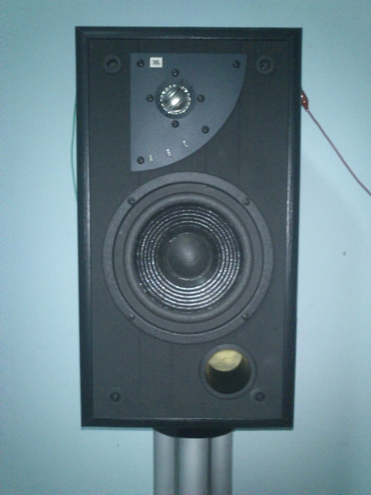 ขาย ลำโพง JBL ARC30 สภาพสวย เว็บบอร์ดหูฟังมั่นคง munkonggadget