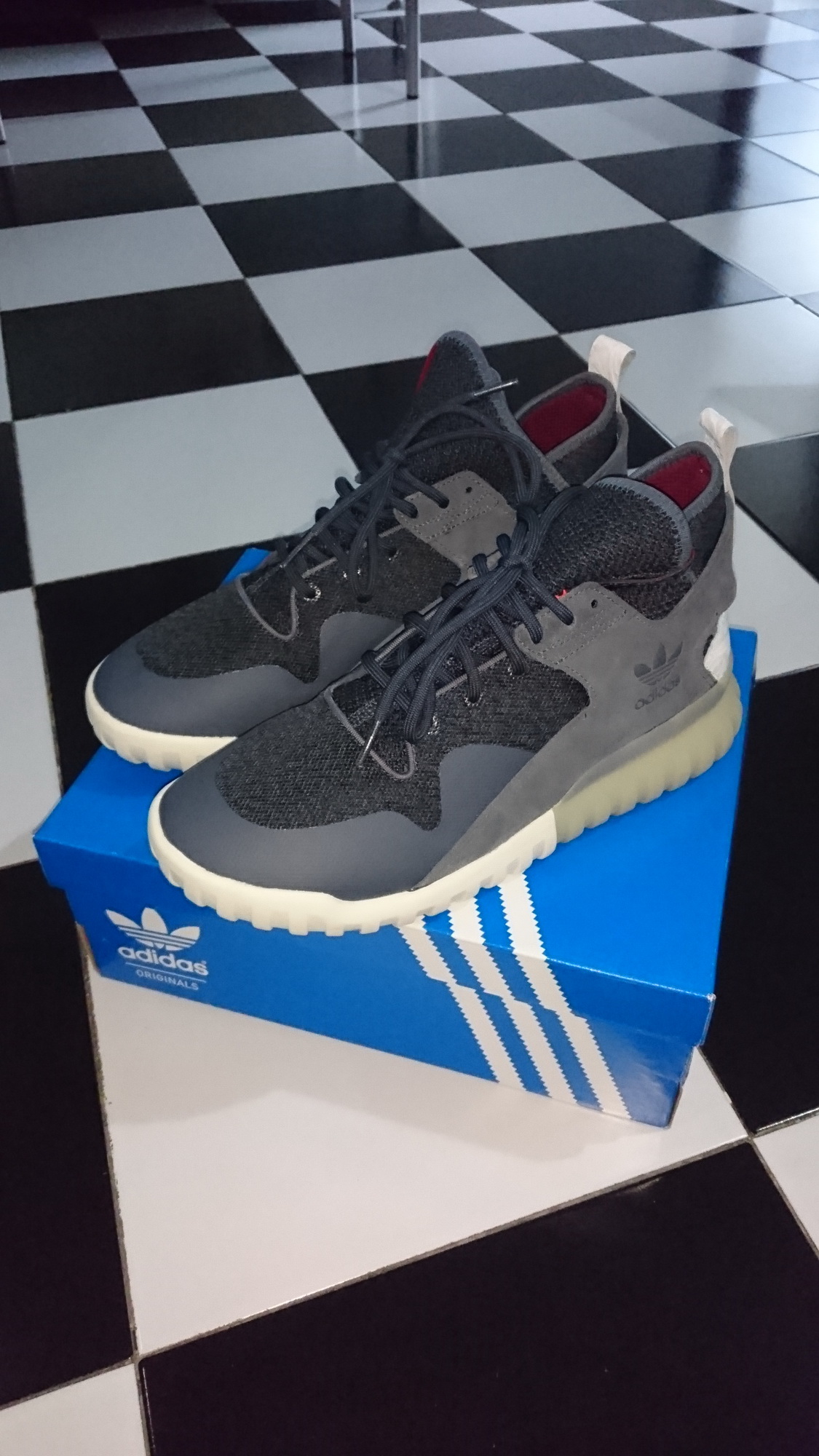 adidas originals tubular x boonix